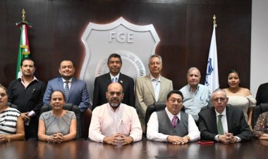 Se reúne fiscal general con integrantes de la Barra de Abogados