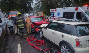 Fuerte choque de frente en la México-Cuernavaca