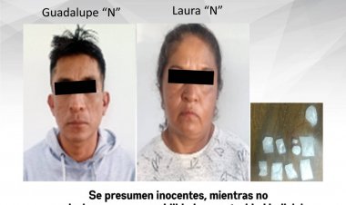 Estos dos, capturados cuando, a decir de los polis,  vendían droga