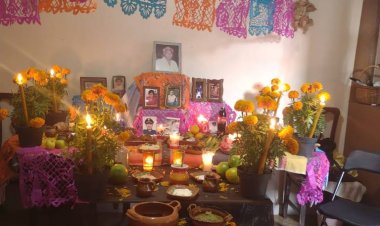 Bomberos de Cuautla advierten por siniestros si se descuidan ofrendas