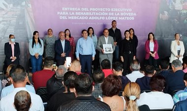 Presentó el gobernador el proyecto  para restauración del mercado ALM