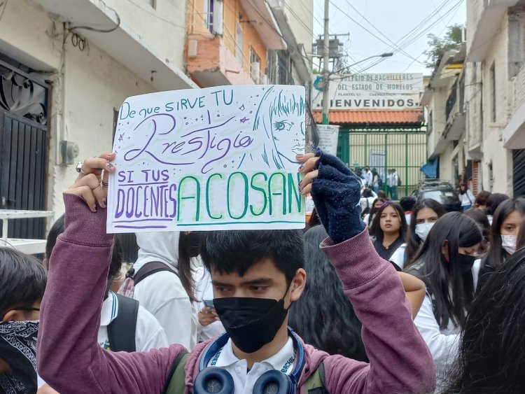 Estallan alumnos del Cobaem casos de presunto abuso sexual