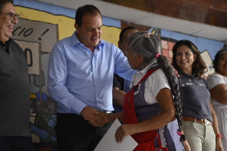 Festejó Cuauhtémoc Blanco con locatarios del ALM aniversario del centro de abasto