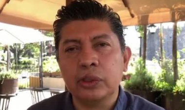 Atentado a la democracia las  reformas electorales: abogados