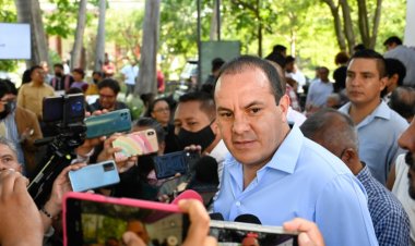 Se analiza colocar pantallas públicas  para el Mundial: Cuauhtémoc Blanco