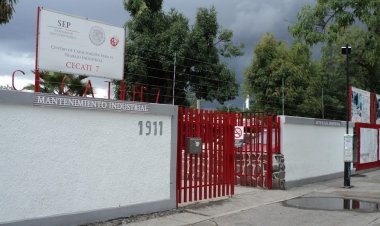 Habrá pago a docentes homologados, pero temen descuento del ISR en su aguinaldo