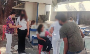 Acerca IMSS Morelos servicios médicos a estudiantes del Sur