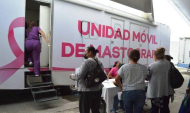 Ofrecen en Ayala fotografías y exámenes de papanicolaou
