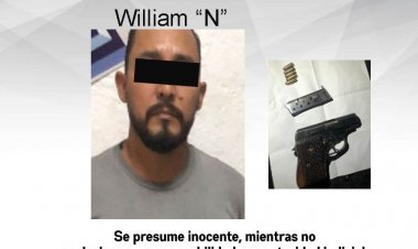 Por conducir veloz en moto, lo pescaron con arma prohibida