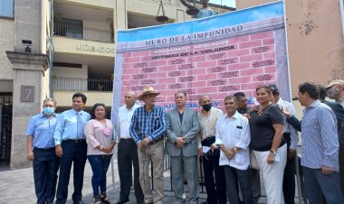 Se erige frente al TSJ el Muro de la Impunidad