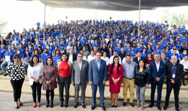 Entregó el gobernador dictámenes de mejora salarial de sindicalizados