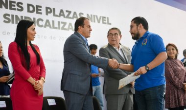 Promueve Cuauhtémoc Blanco mejor sueldo para trabajadores de gobierno