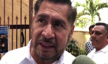 Sólo esperará Ejecutivo al Pleno  del Congreso para controversia