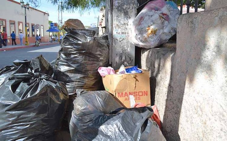 Caen sanciones a establecimientos y personas de Cuautla por arrojar basura