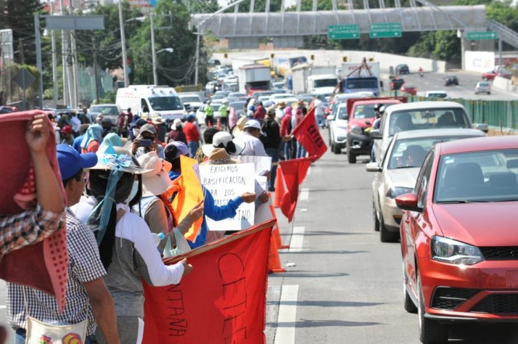 Maestros de Guerrero provocaron  caos este viernes en Cuernavaca