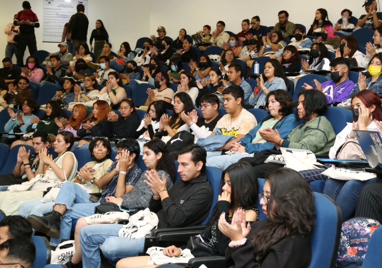 Estudiantes de 21 universidades, en el Congreso de Ciencias Antropológicas
