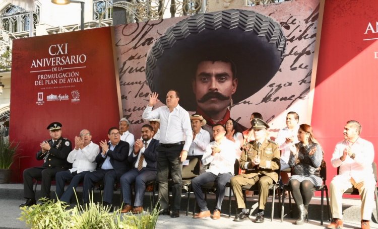 Convocó Cuauhtémoc Blanco a trabajar por un México justo, sin abusos