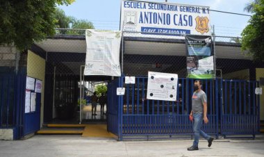 IEBEM pretende que padres sean policías de escuelas en vacaciones