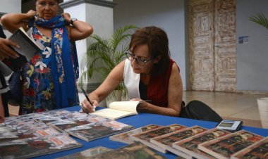 Presentaron en la capital la nueva obra de Alejandra Atala