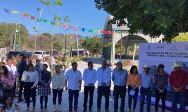 Entregó el gobernador obras  para habitantes de Miacatlán