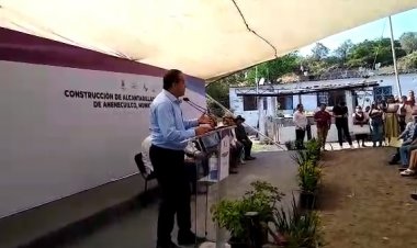 Gandallas y abusivos, los diputados: Cuauhtémoc Blanco