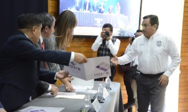 Confirman que FGE cumple con transparencia