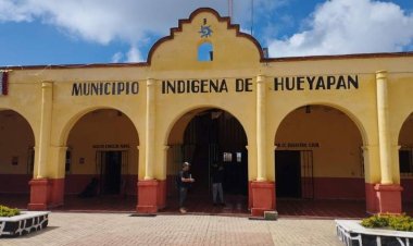 Pese a muy baja temperatura, no hay albergue en Hueyapan