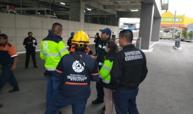 Gran movilización en plaza comercial por falsa bomba