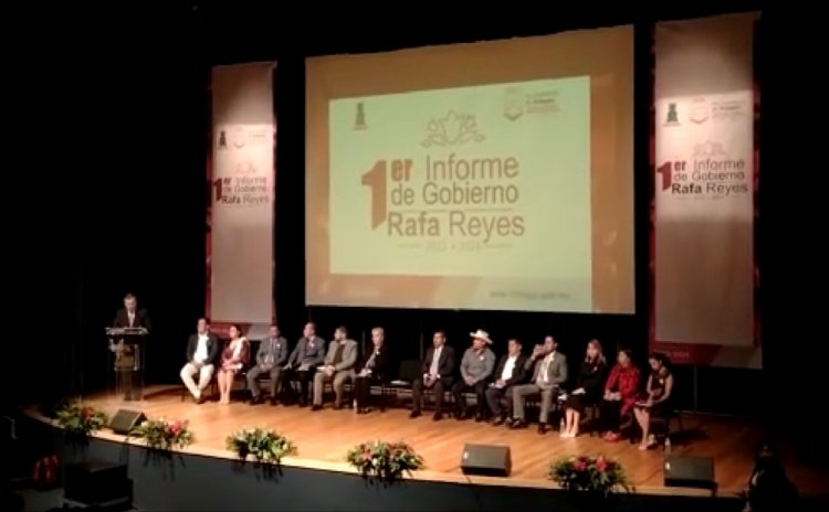 Rindió Rafael Reyes Reyes su primer informe de actividades