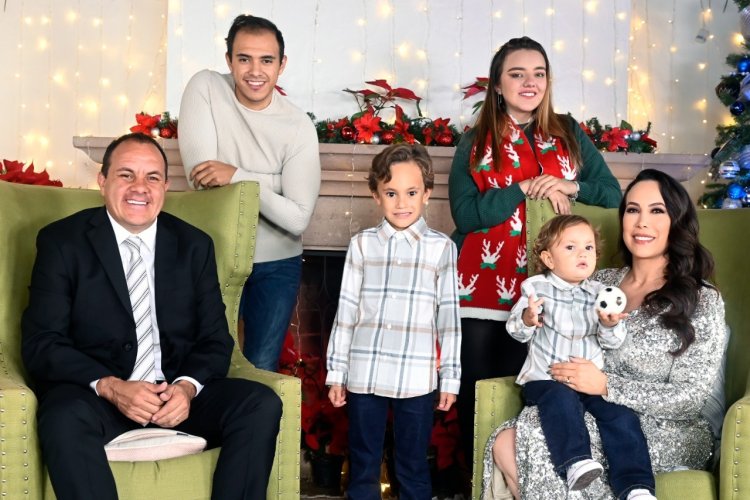 Convocan Cuauhtémoc Blanco y Natália Rezende a pasar en familia Navidad y fin de año