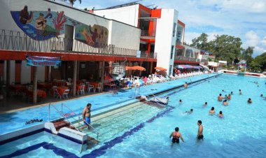 Acusan que en Agua Hedionda no se apoyó a mayores y  subieron precios