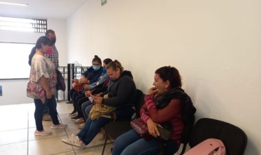 Burócratas echados de ESAF llevan  queja ante el Tribunal de Conciliación