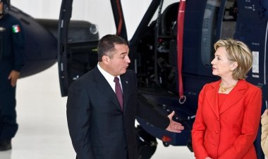 Revelan costosa colección de autos de G. García Luna en Cuernavaca