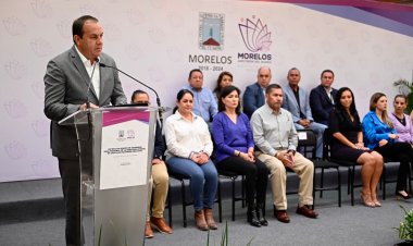 Entregó Cuauhtémoc Blanco equipos de seguridad