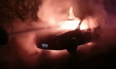 Tres vehículos fueron quemados en Cuautla y en Ayala; también, balaceras