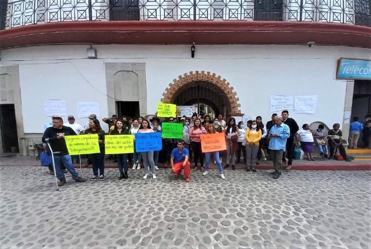 Crece tensión en Zacualpan por crisis entre trabajadores y el edil Domínguez