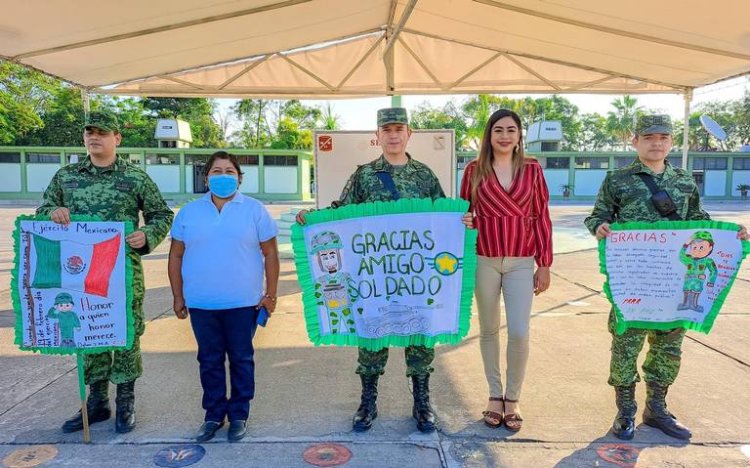 Reactivan programa "Mi Amigo Soldado"  para acercar a estudiantes con militares