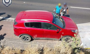 Se les escaparon dos presuntos roba coches a agentes de la Fiscalía