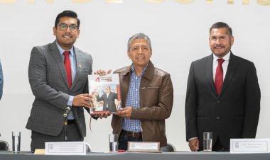 Informe de Gobierno fue entregado por Samuel Sotelo y Gerardo López