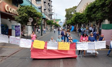 Ayer, otra pesadilla por vecinos  sin agua y los bloqueos, por ira
