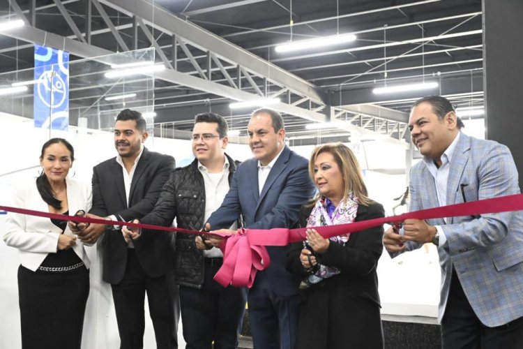 Inauguró Cuauhtémoc Blanco nueva empresa esta mañana