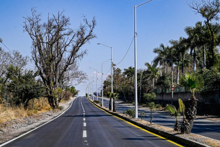 Inauguró el gobernador reconstrucción de vía Tezoyuca-Chiconcuac