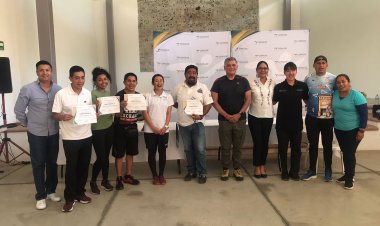 Se capacitó en Jojutla a  maestros e instructores de educación física