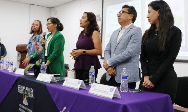 Realizan en UAEM conversatorio sobre la autonomía de las mujeres