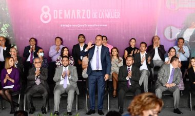 Dice el gobernador que todos los  días se trabaja por las mujeres
