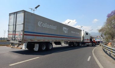 Por inseguridad y peaje caro,  protestaron los transportistas