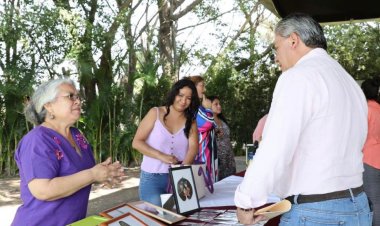 Reconoce gobierno de Jiutepec a las artesanos en su día