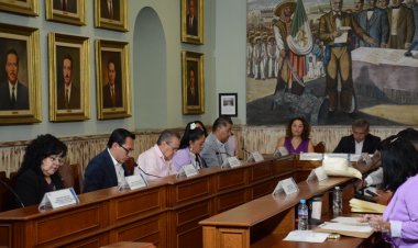 Analiza cabildo de Cuernavaca reformas para mejorar la participación de jóvenes