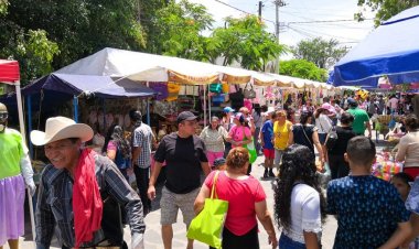 Provocó puente largo, importante derrama económica Yecapixtla