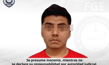 Roció de alcohol y prendió fuego a su pareja sentimental; está detenido